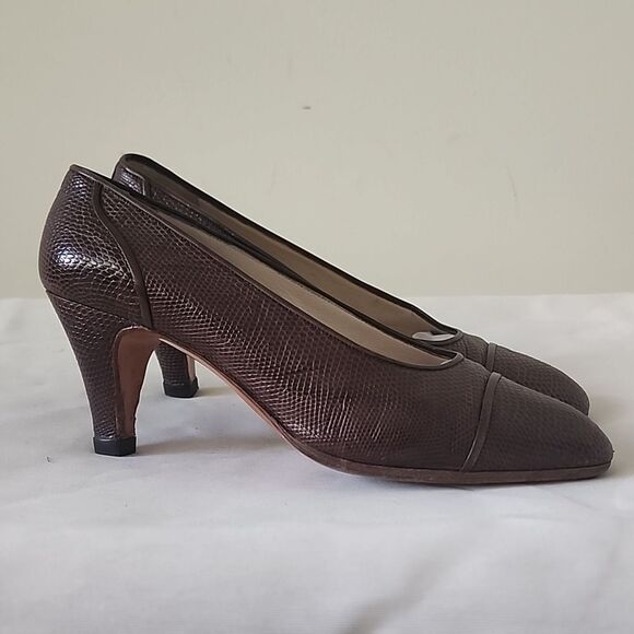 Chanel Brown Vintage 80's Lizard Embossed Classic Leather Pumps Shoes 5.5 - Picture 1 of 11